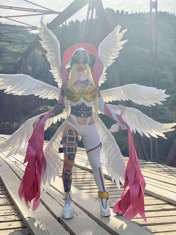 Angewomon preview + extra photos