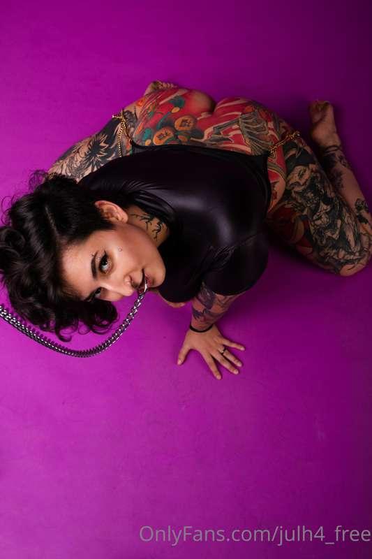 ⛓️🖤⛓️ send a tip if this is your kind of fetish 🤤