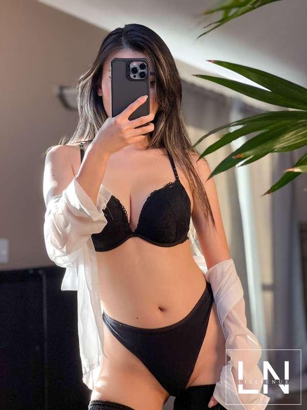 Got some new outfits in the mail ~ can’t wait to show you 😘 Stay tuned for some new photo sets! Xx