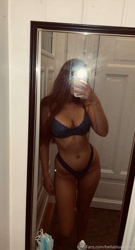 Waiting for you to get home and fuck me 🙊😈