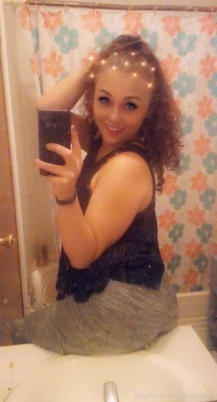 Going thru old photos..goddddd I miss my hair 😭