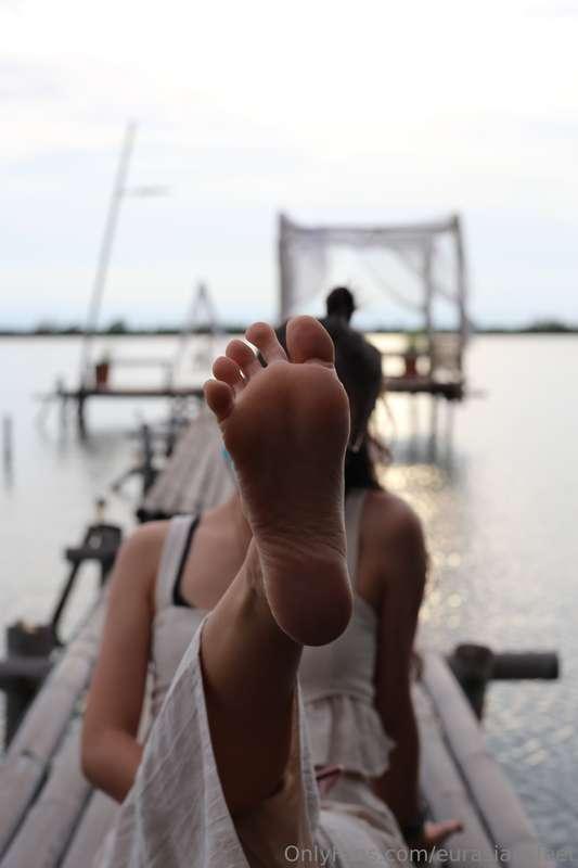 Subscribe to @eurasian_feet_vip for more! x