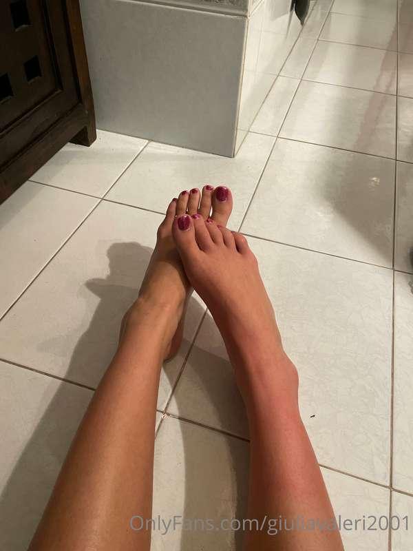 Domani cambio colore delle unghie, consigli?🤔