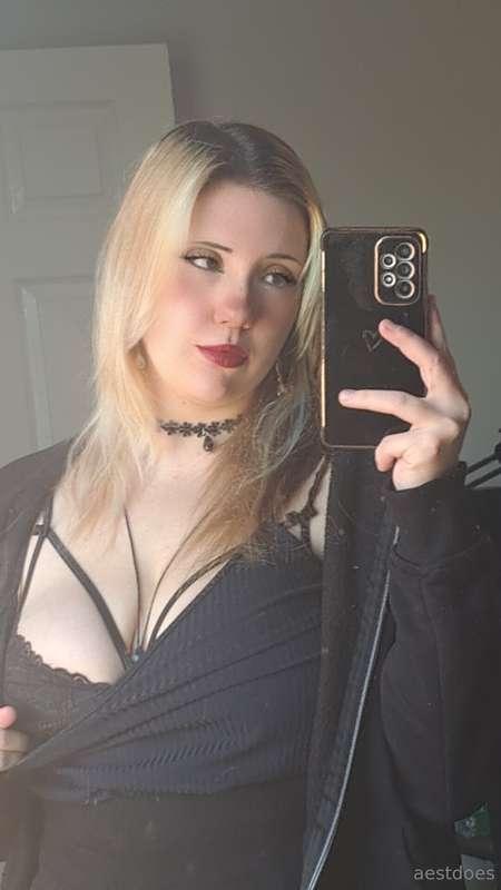 Heyyy are we excited for tonight? 