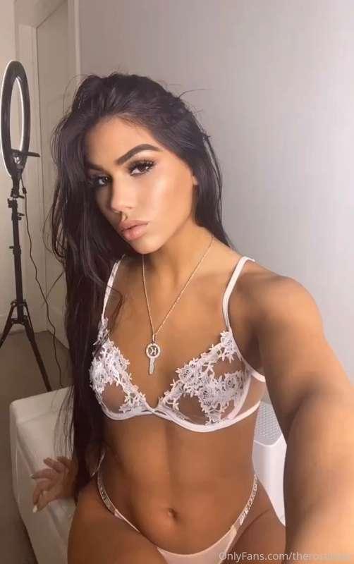 𝗕𝗜𝗚𝗚𝗘𝗦𝗧 𝗕𝗨𝗡𝗗𝗟𝗘 𝗬𝗘𝗧😻
Tip me $10 for 5 full length pussy playi..