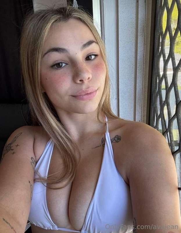 @kaylablakely is new to the scene & waiting to show you more..