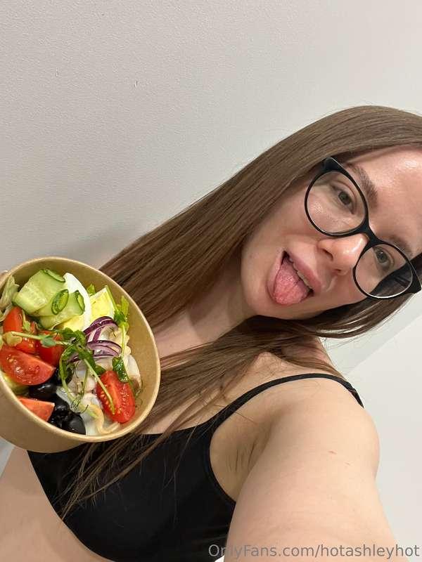 Slimming marathon for summer is OPEN😁 are you also dieting a..