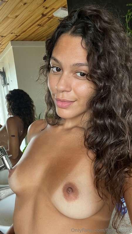 😏😚