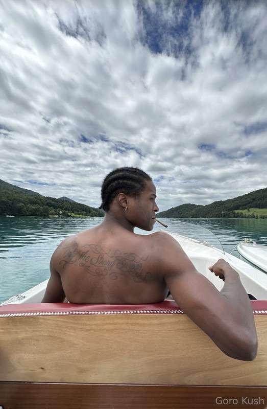 Cum take a ride with me 🚤