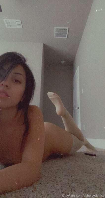 ⭐ DISCOUNT⭐  20 nudes for just $5 daddy 💋