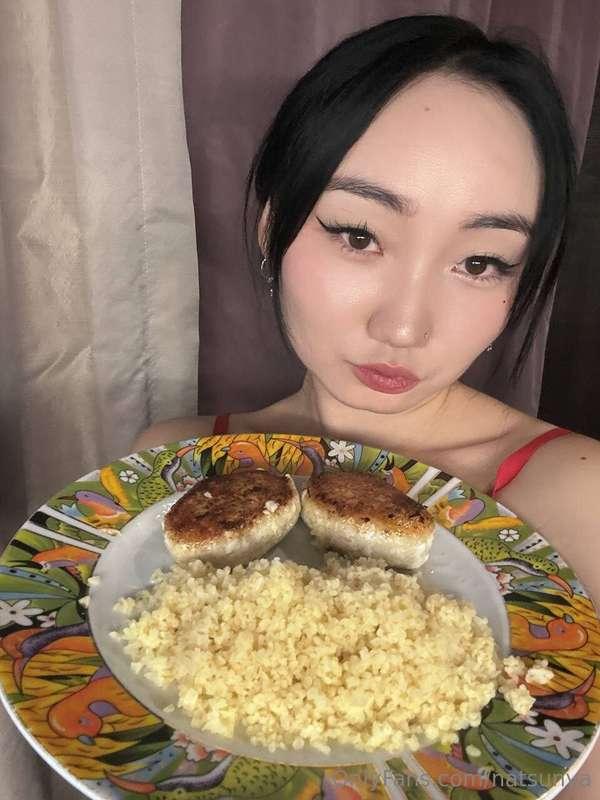 Warm dinner, caring girl, and a kitty rubbing against your l..