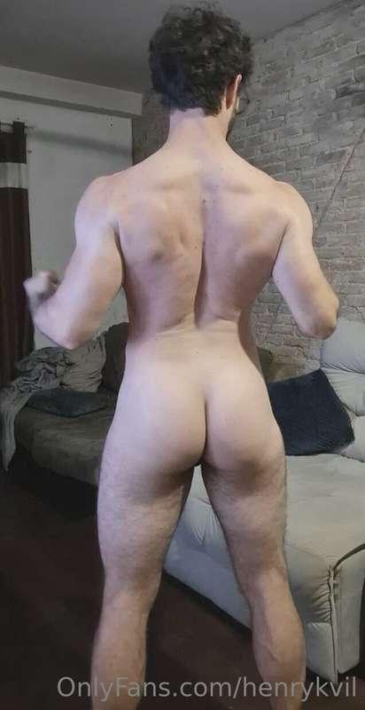 henrykvil image #2