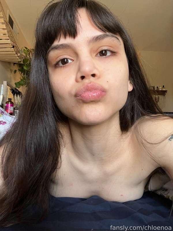I was trying to push my boobs together lol 
