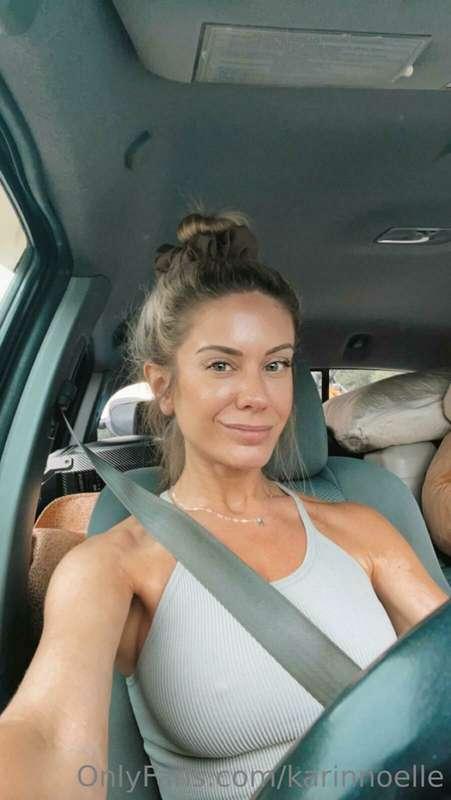 Another travel day! 🚙💨  Don't forget to check out my post fr..