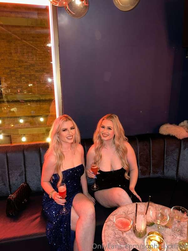 @hollssx