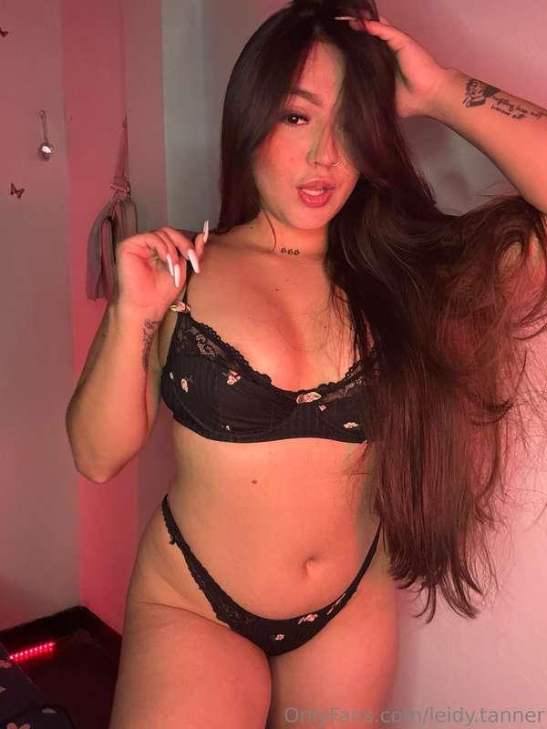 💖 A deal too tempting to resist! 💖Snag 1 seductive video + 1..