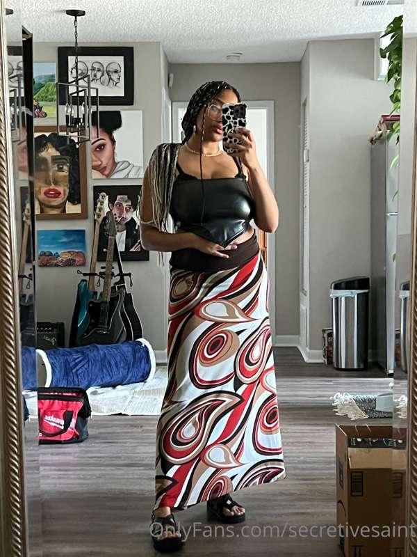 In case you guys wondered how I dress outside of OF