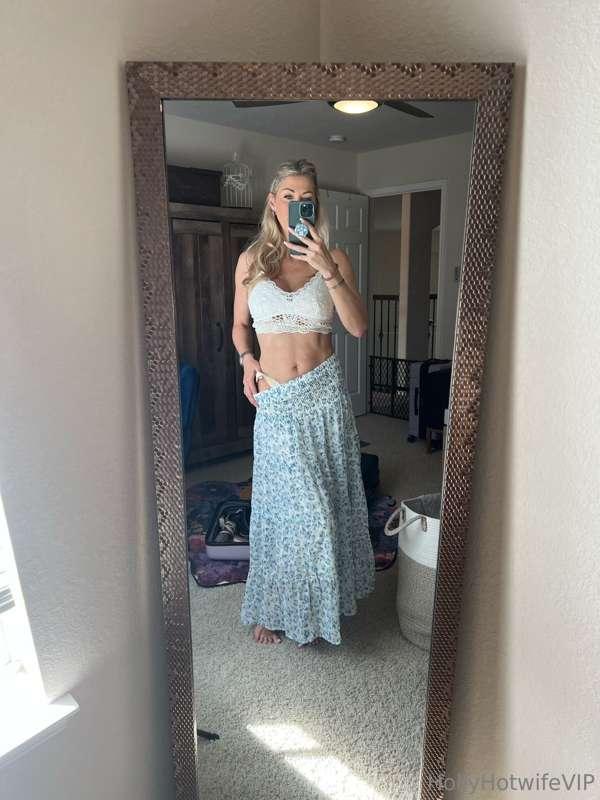 hollyhotwifevip main image
