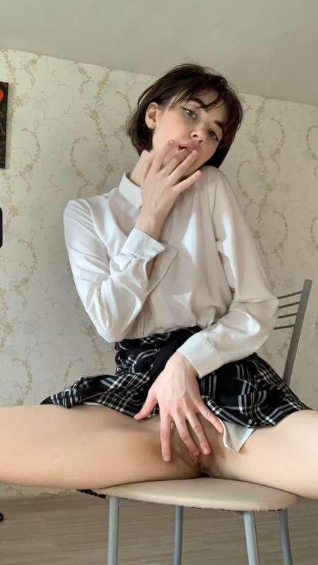 yoursmalldoll image #0