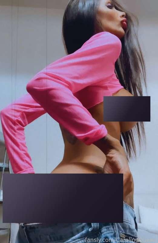 carolinequeen image #1