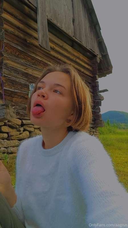 Я пока что  в горах отдыхаю, простите, путешествие вышло  ма..