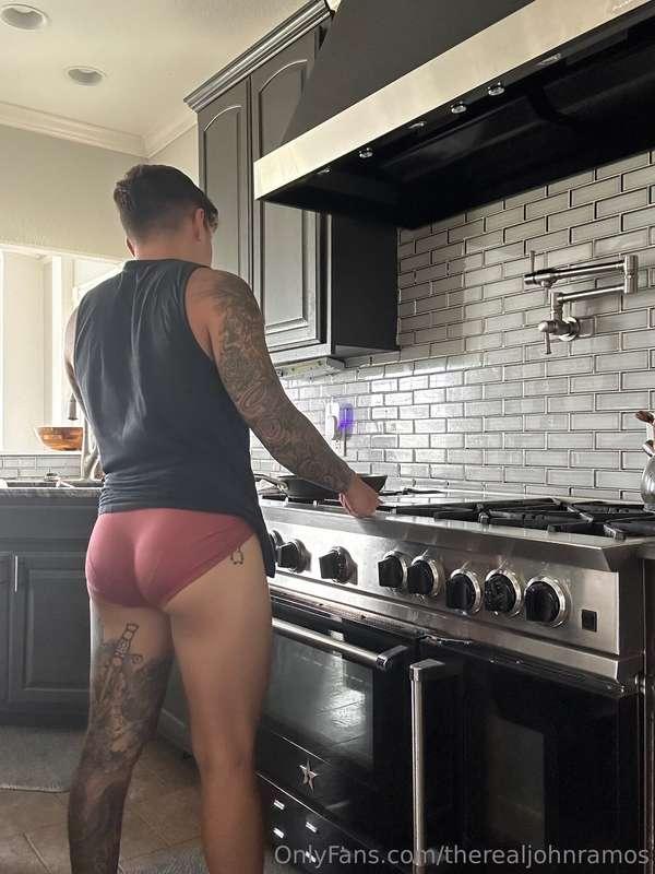 I’m bored 😤 come say hi