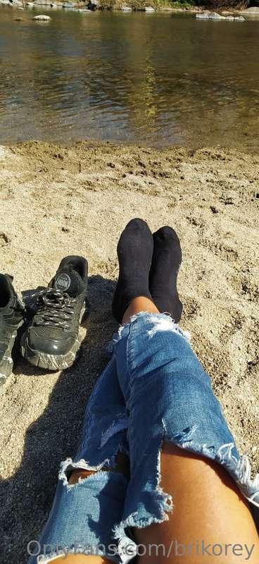 Relaxing😎🌞