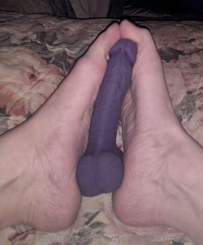 stills from the feet with dildo.. more on vip