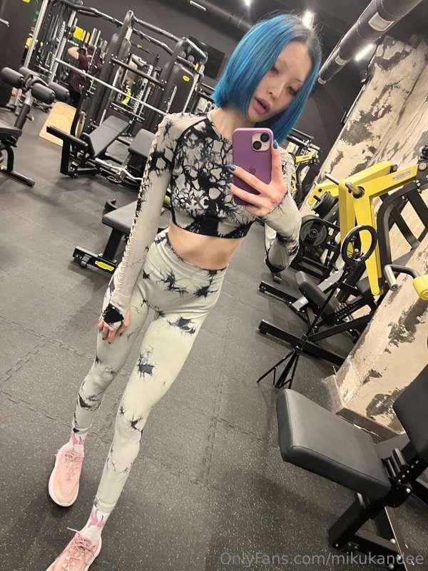Felt horny after my workout…if you were there I would’ve suc..