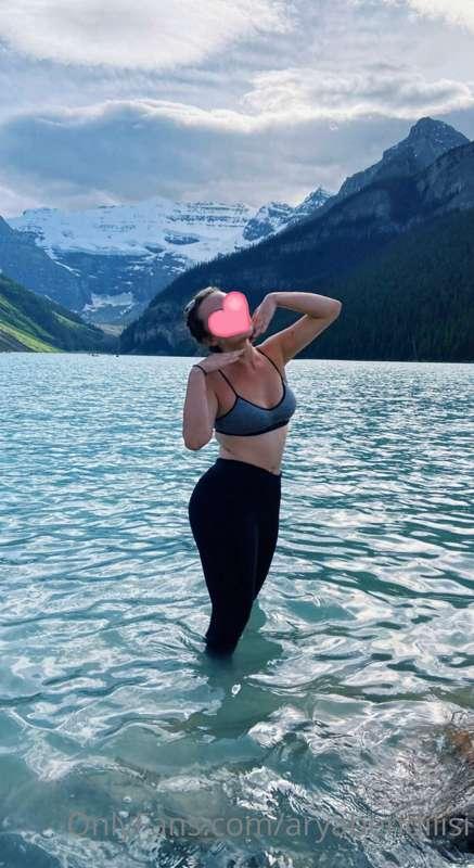 Happy Friday my babes!