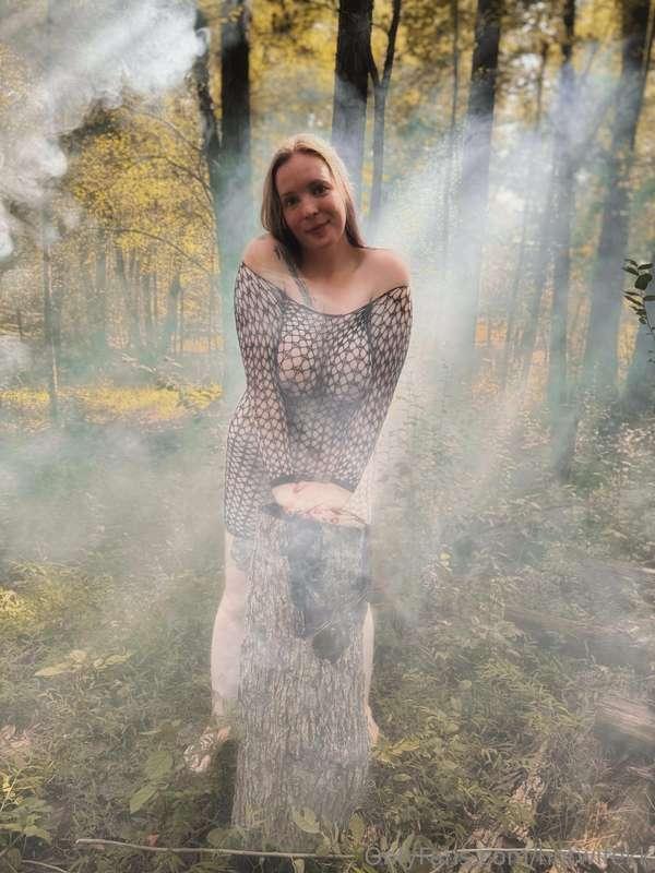 hotwifekk image #0