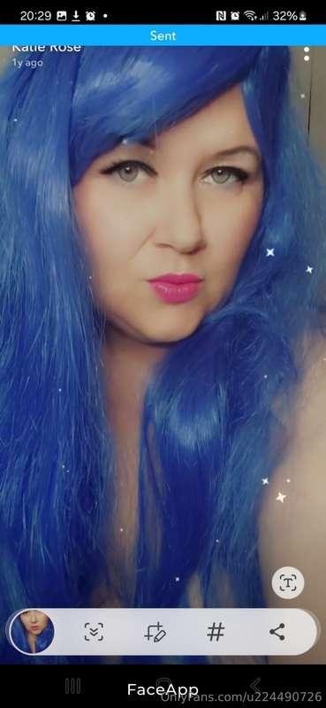 Does blue suit me baby? X