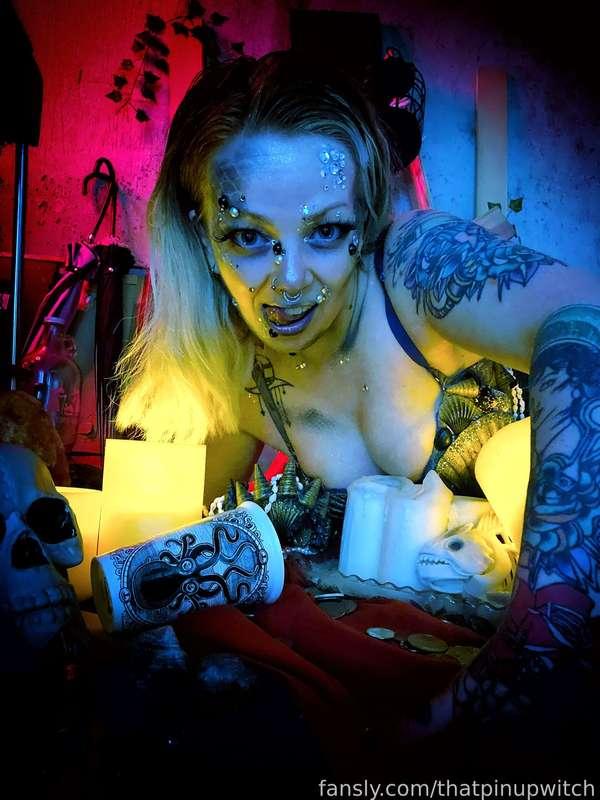 thatpinupwitch image #9