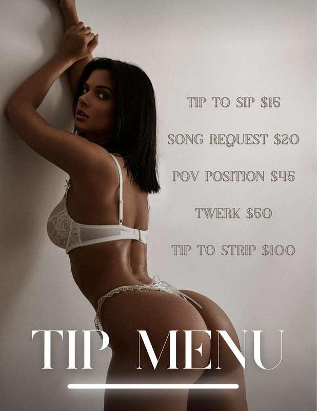 LIVE IN 3 HOURS 💓💓💓On my main page!! 🙌🏽 I'm super excited to..