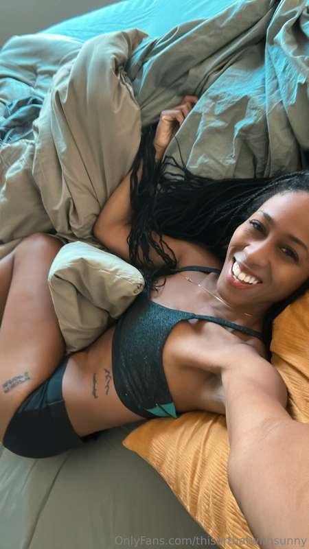 Do you make your bed everyday? Or do you leave it how you cl..