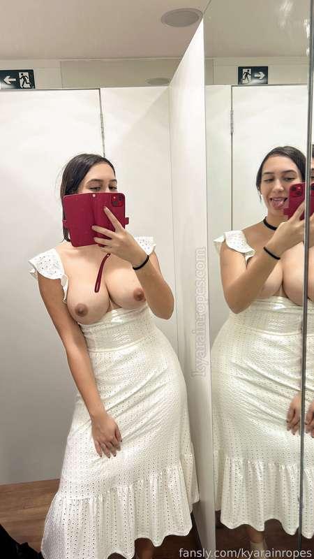 New ways to wear a dress 👗🤣 
I love bringing you to the dressing room with me 😈🔥
#dressingroom #boobs 