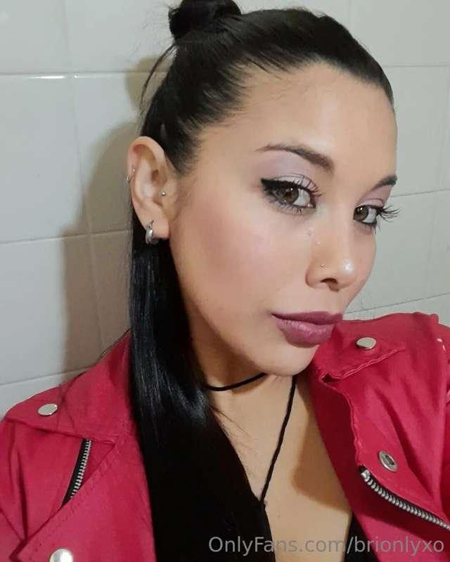 Have you seen a pretty Latina today🙈🙈