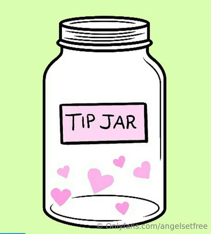 Just a small jar for tips, if you are generous 💕