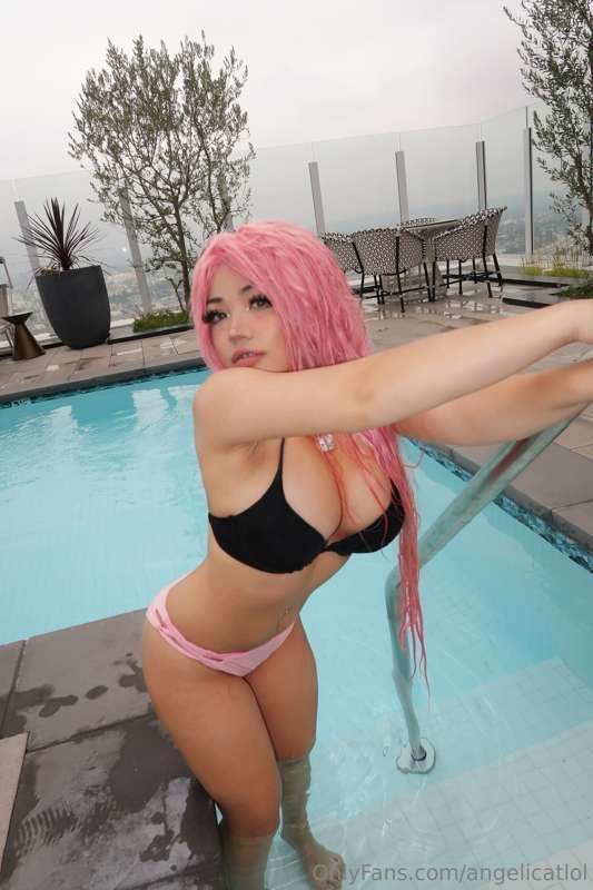 would you join me in da pool?