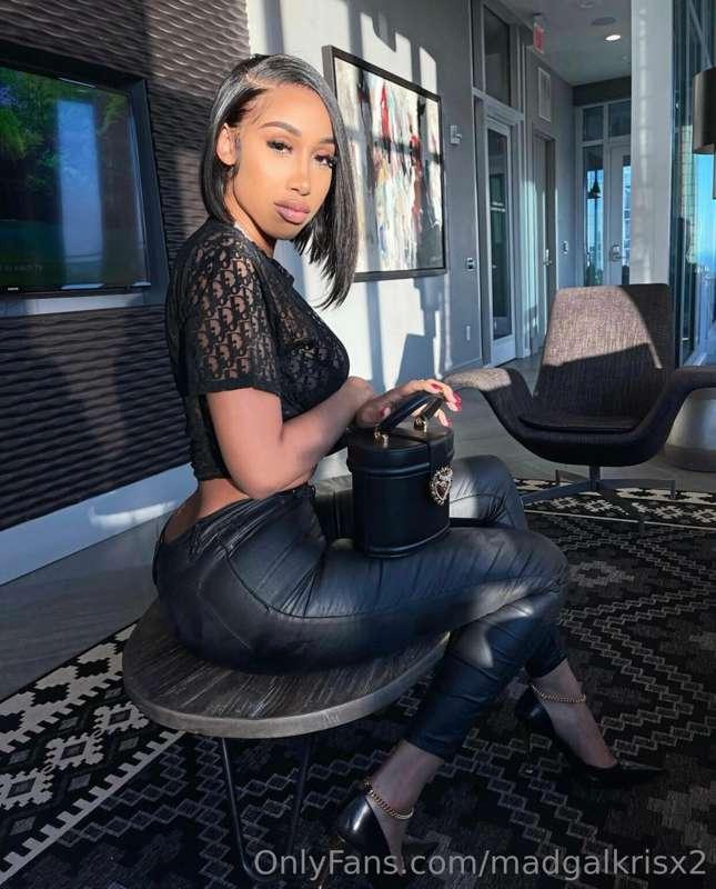 Ok but help me take it off 👀