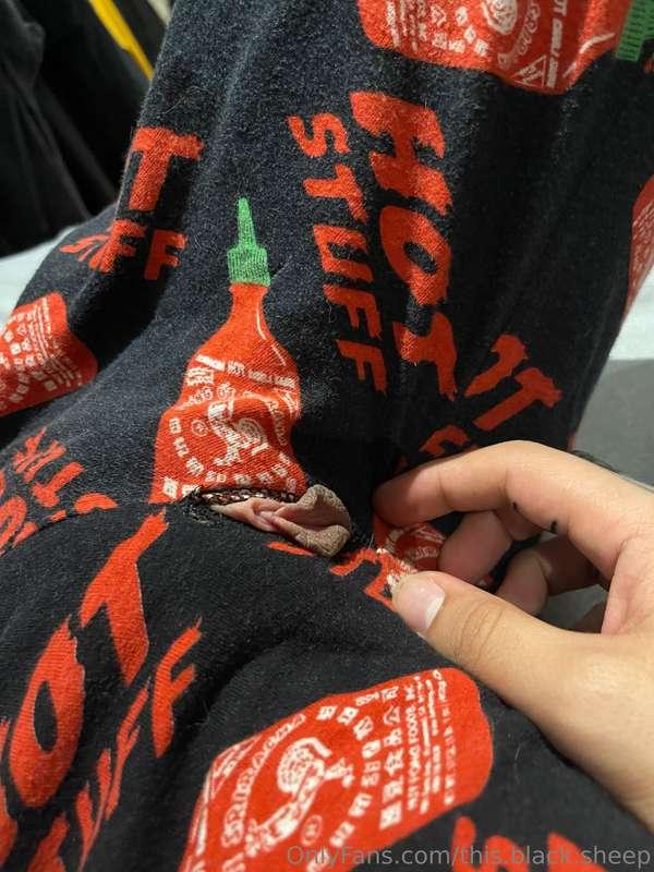 Hehehe, my pants broke a little 😈☺️