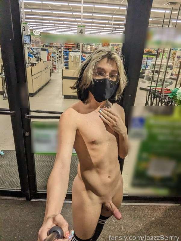 jazzzberrry image #1