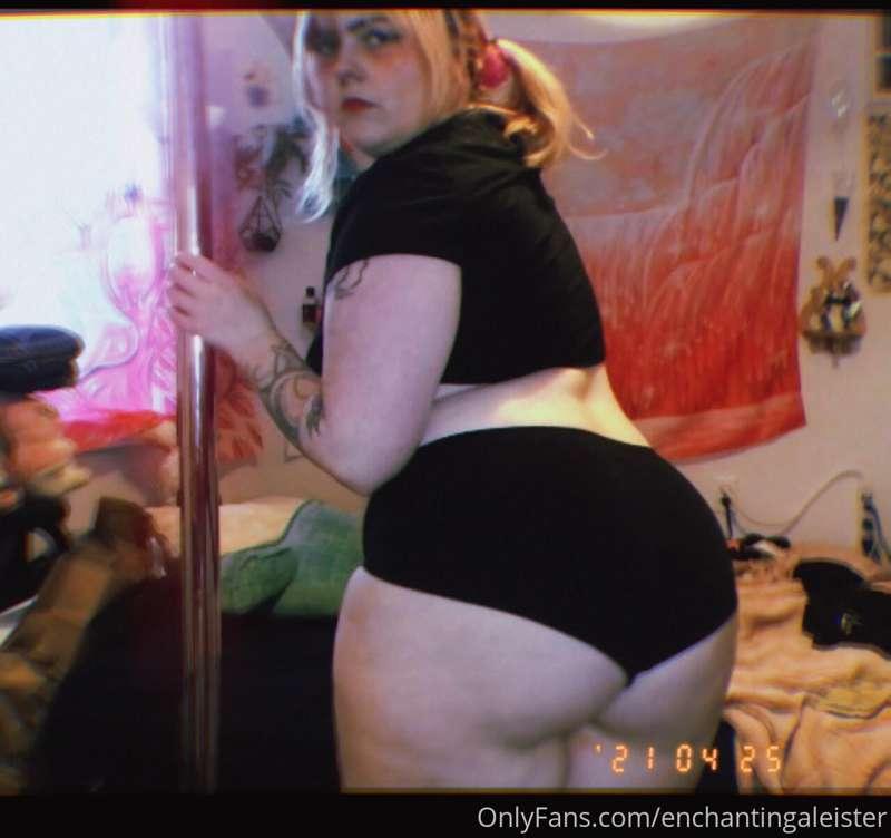 enchantingaleister image #7