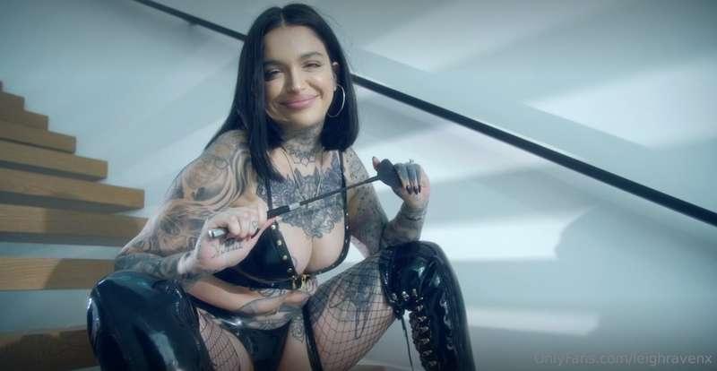 I know you love these boots ❥