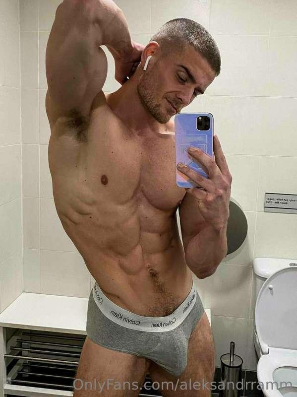Ripped, Hung British Alpha @ShredXx
👑 ***NOW 65% OFF - JUST ..
