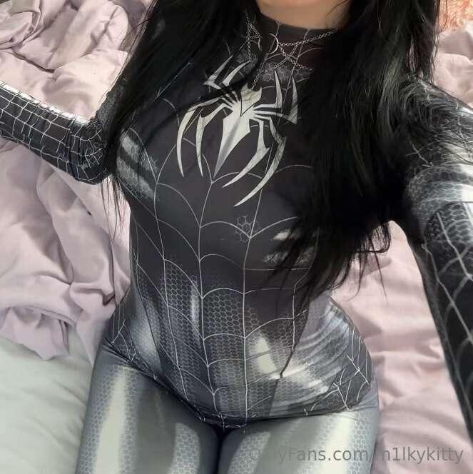 🕷️🕸️ 