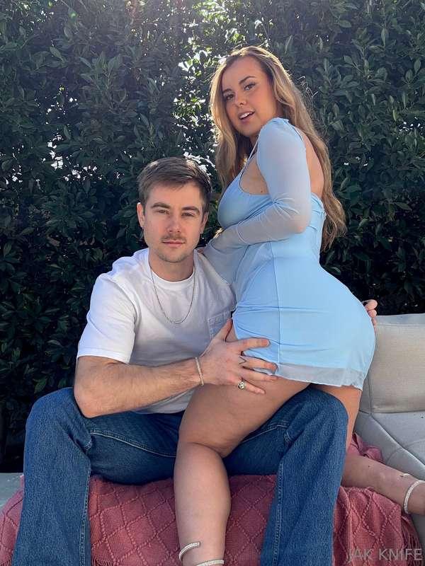 can't keep my hands off @mzjessie 's ass. 🤪