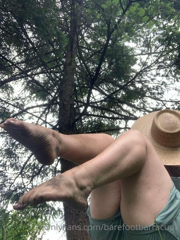 Got a little dirty in my garden yesterday. Would you help cl..