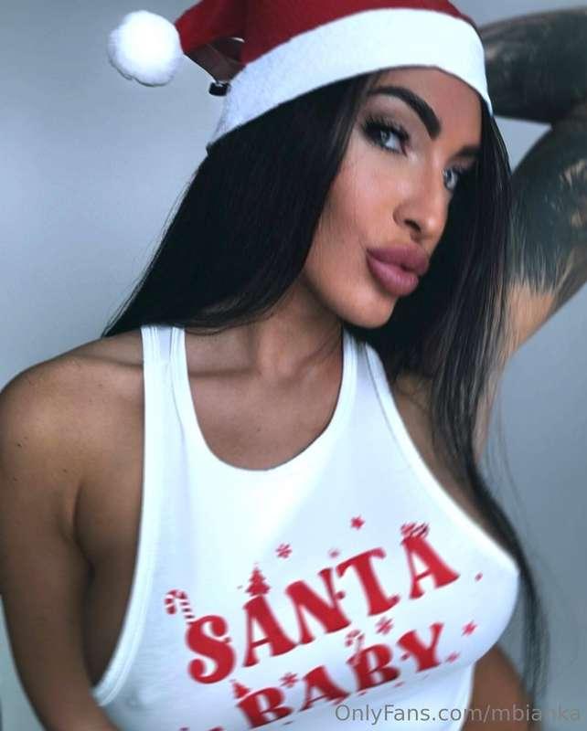 Santa baby 😇🧑🏾‍🎄@mbianka_vip 
