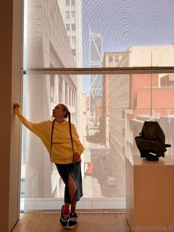 In a museum, it's always like I'm in another dimension...Wor..